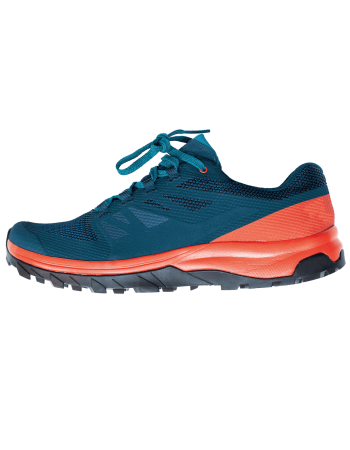 Training Shoes 02