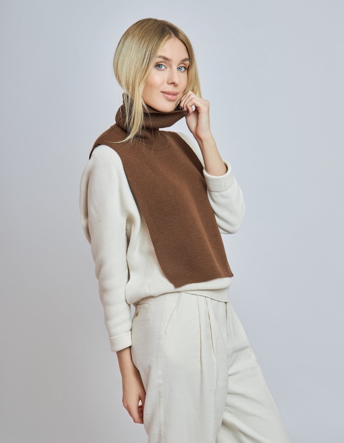 Turtleneck 02